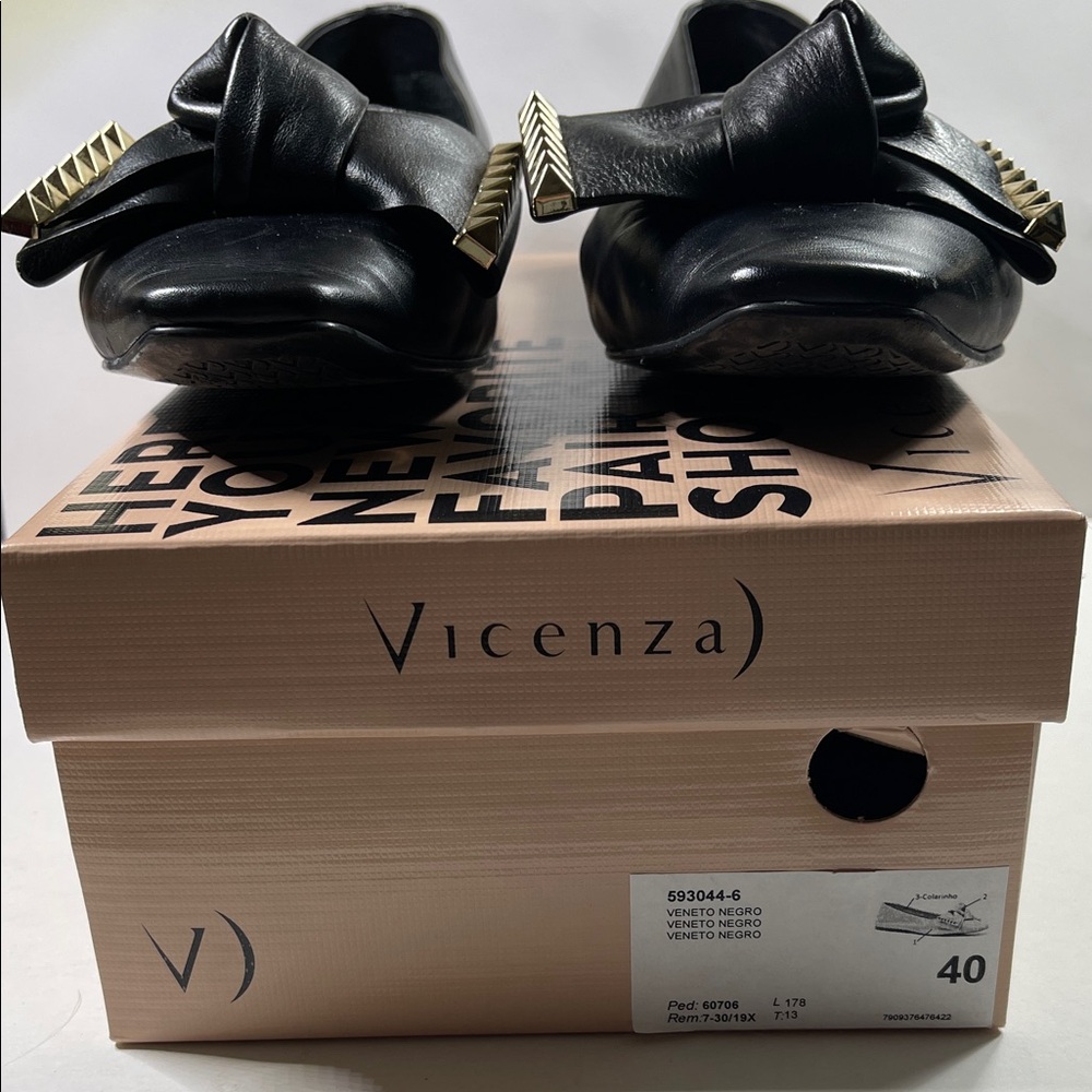 Anthropologie Vicenza Black Leather Women's Flats Studded Bow Size 9M EUC - Picture 13 of 13